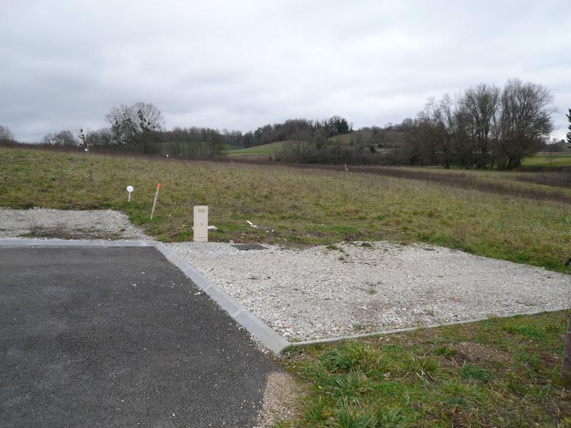 Terrain constructible - 669 m²