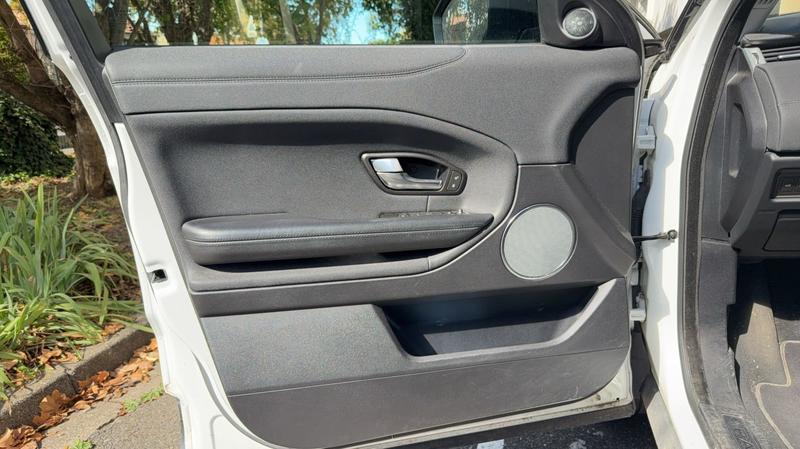 Land Rover Range Rover Evoque 2.0 Si4 241 Awd se - Automatique