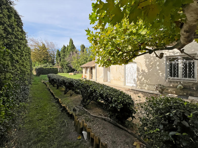 Maison - 370 m² - 8 pièces