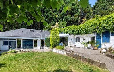 Maison - 162 m² - 6 pièces