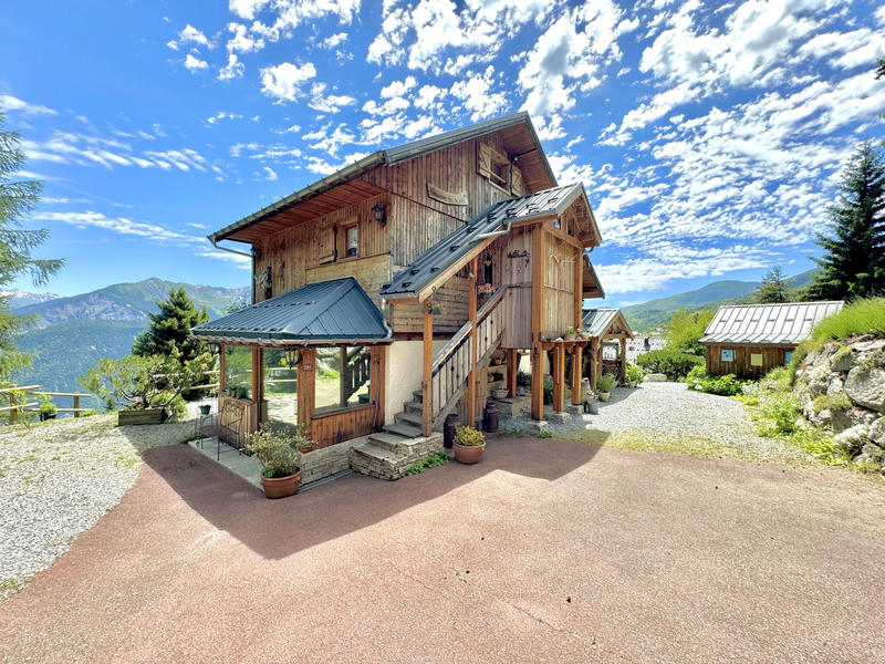 Châlet - 135 m² - 5 pièces