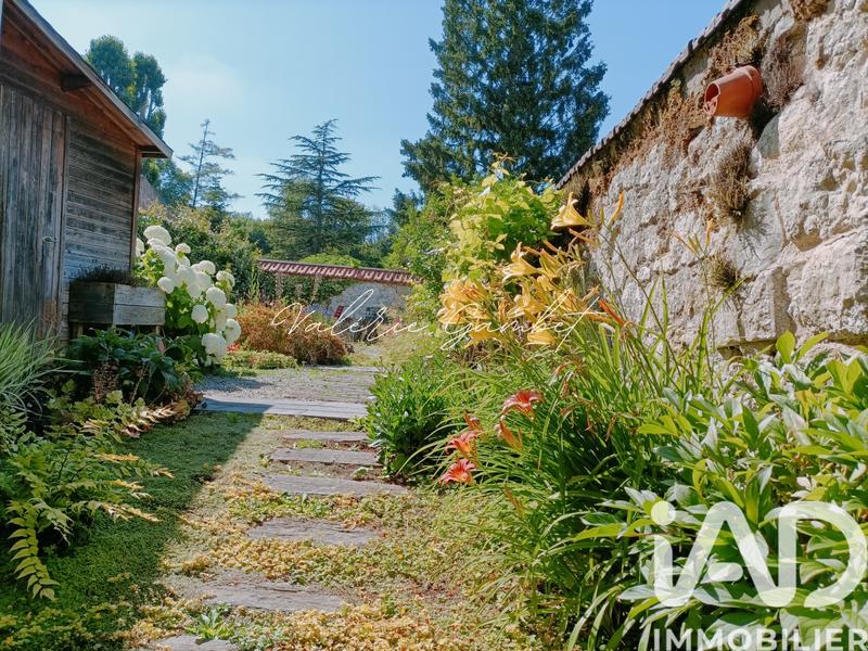 Maison - 102 m² - 6 pièces