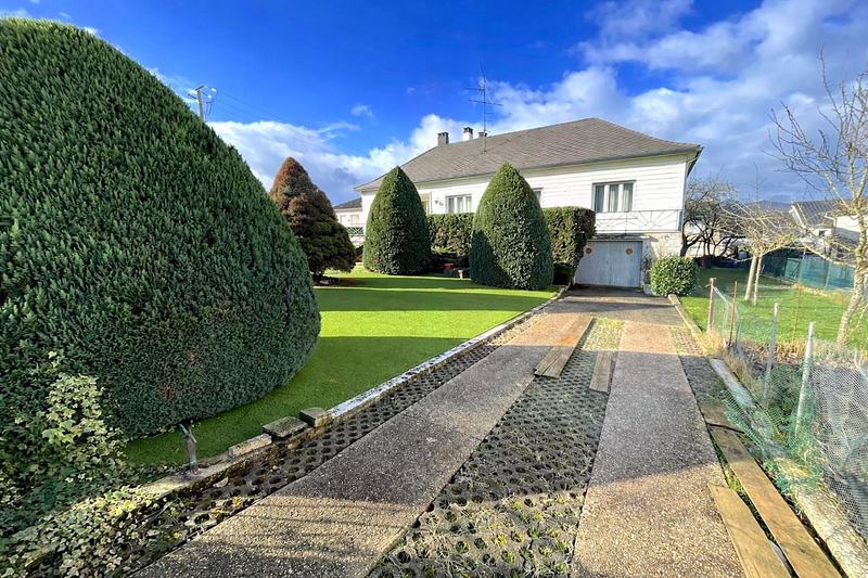 Maison - 140 m² - 6 pièces