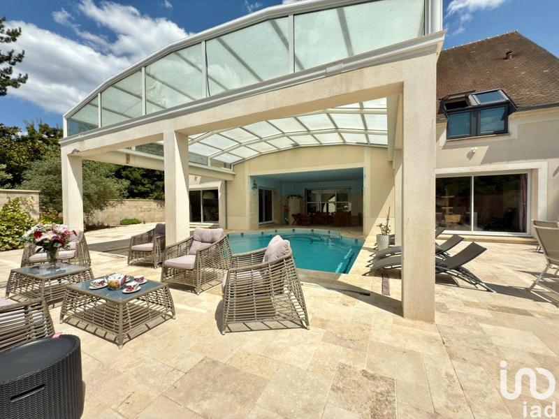 Maison - 304 m² - 5 pièces