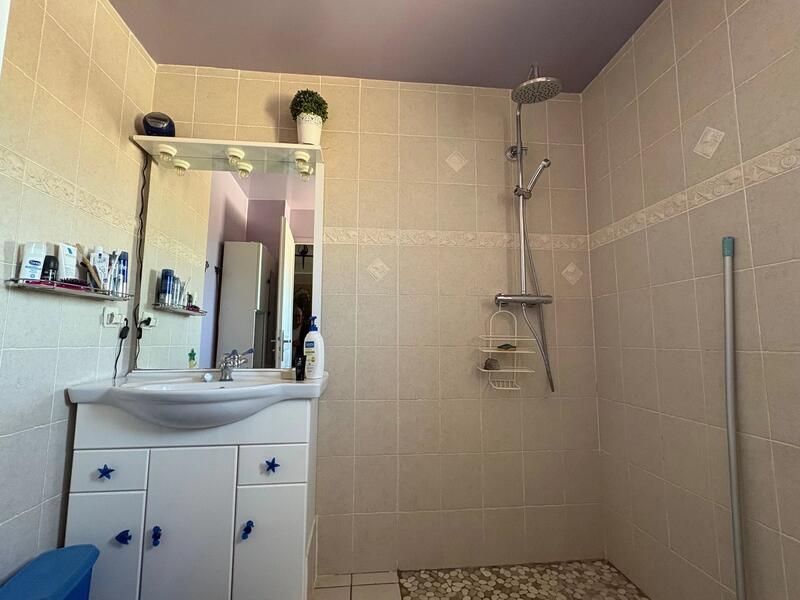 Villa - 102 m² - 5 pièces