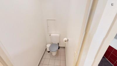 Chambre - 11 m² - 4 pièces