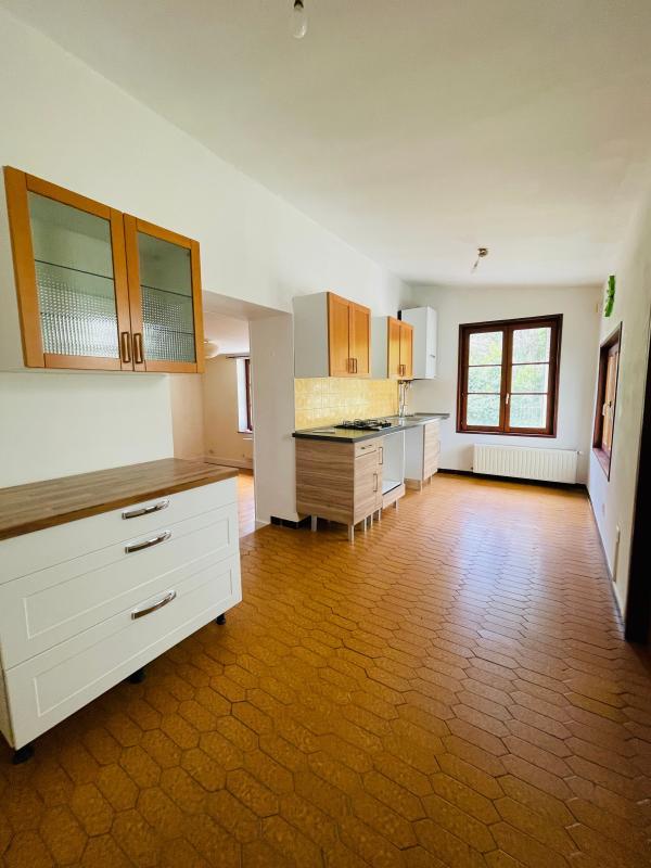 Maison - 193 m² - 8 pièces