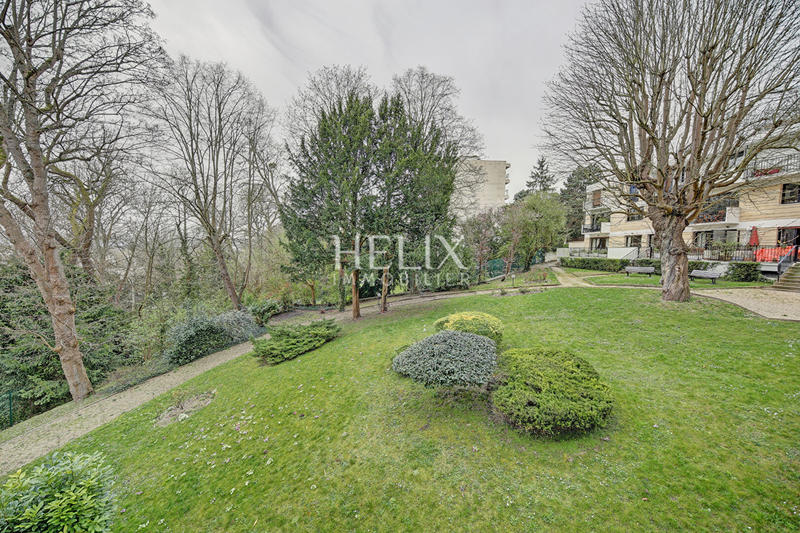 Appartement - 93 m² - 4 pièces