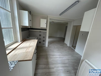 Maison - 93 m² - 3 pièces