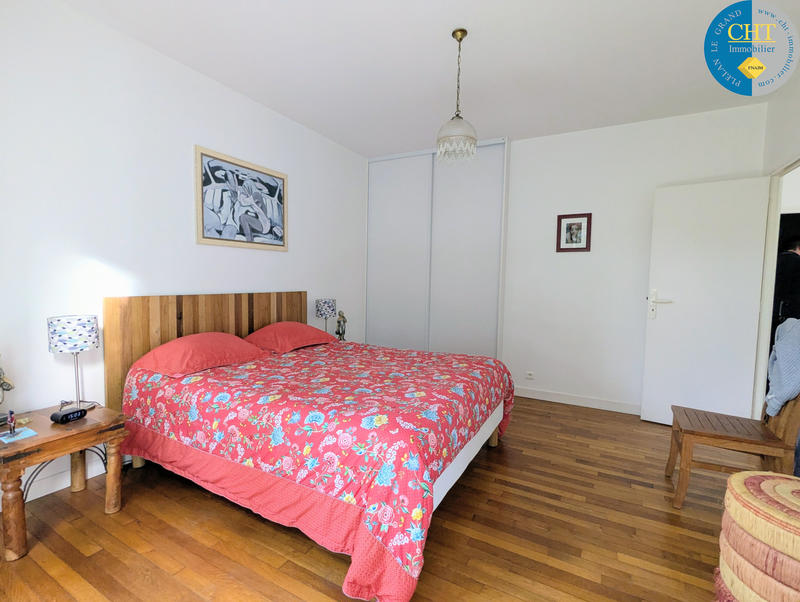 Maison - 179 m² - 7 pièces