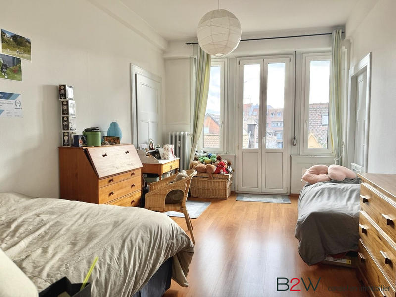 Appartement - 206 m² - 5 pièces