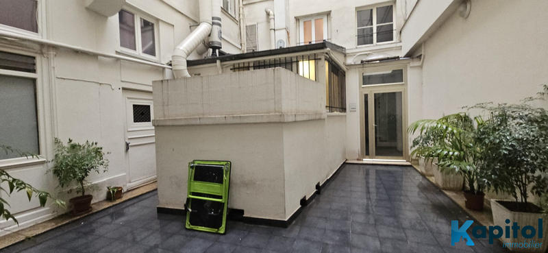 Fonds de commerce - Hôtellerie / Restauration - 150 m²