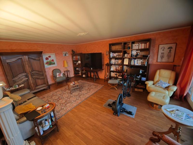 Appartement - 80 m² - 3 pièces