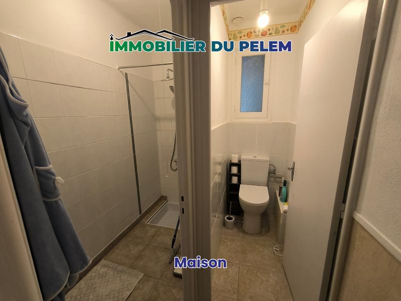 Maison - 208 m² - 9 pièces