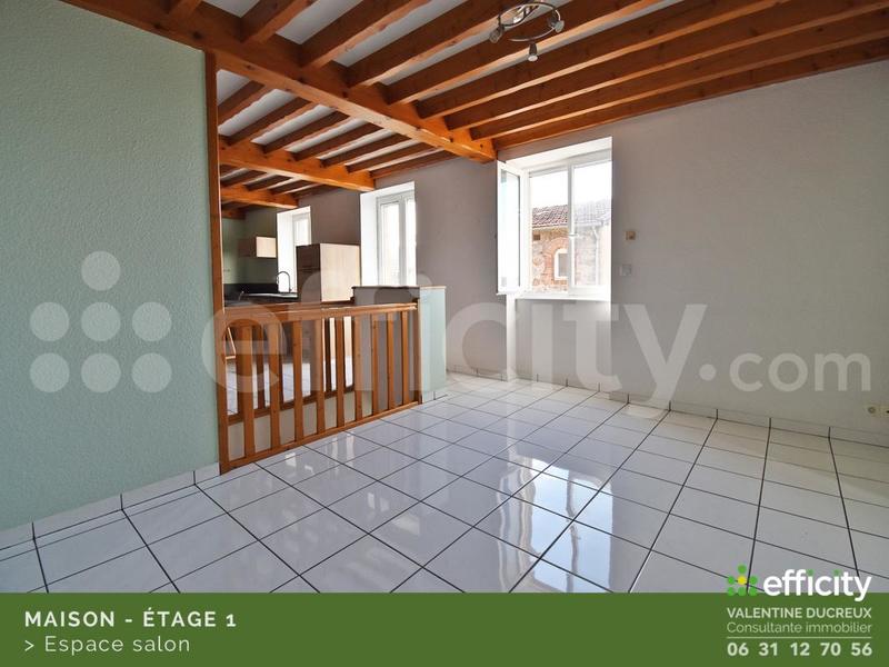 Maison - 99 m² - 4 pièces