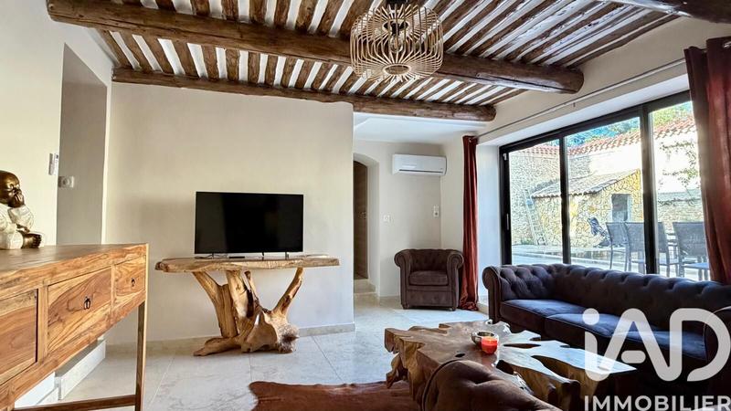 Maison - 225 m² - 10 pièces