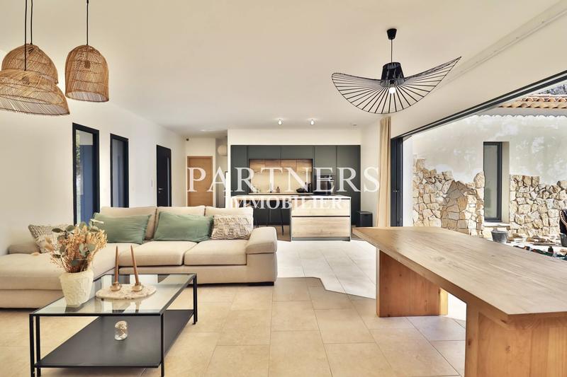 Maison - 116 m² - 4 pièces