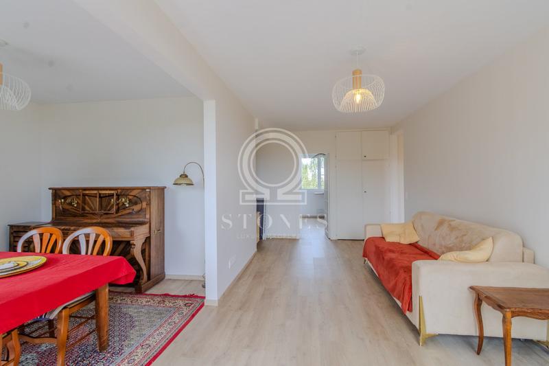 Appartement - 67 m² - 5 pièces