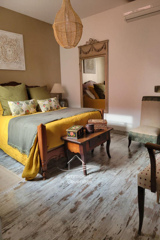 Villa - 144 m² - 5 pièces