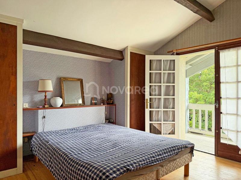 Maison - 169 m² - 7 pièces