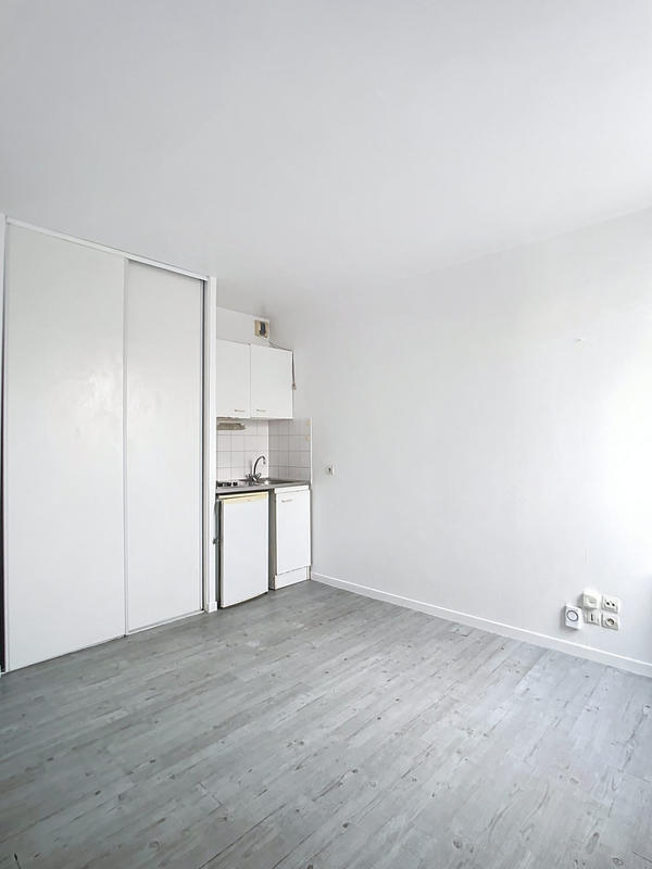 Appartement - 18 m² - 1 pièce