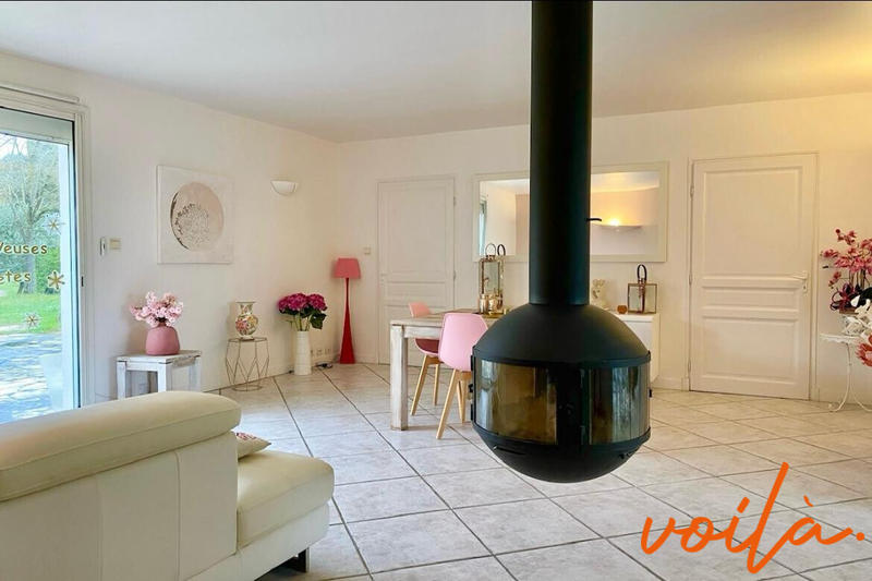 Maison - 191 m² - 7 pièces