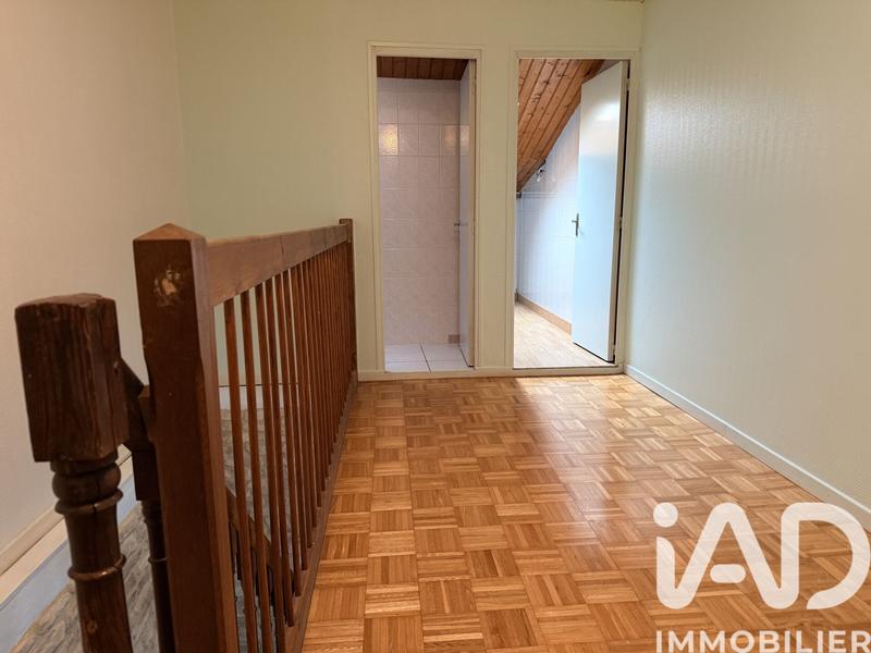 Maison - 296 m² - 11 pièces