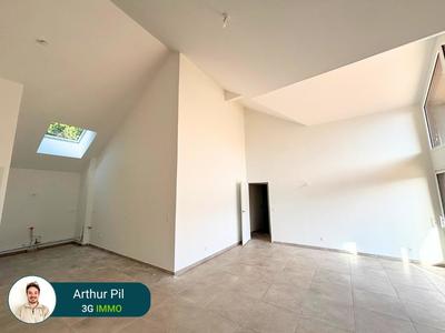 Appartement - 109 m² - 4 pièces