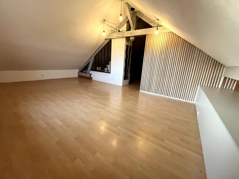 Maison - 193 m² - 6 pièces