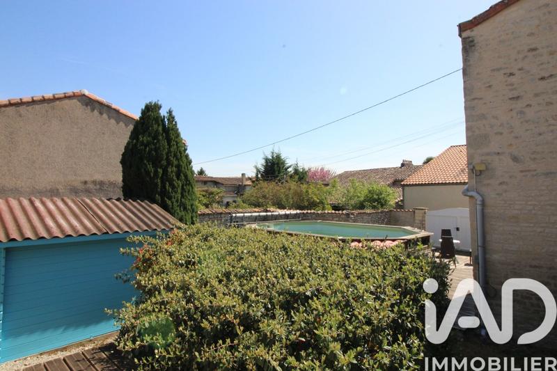 Maison - 208 m² - 6 pièces