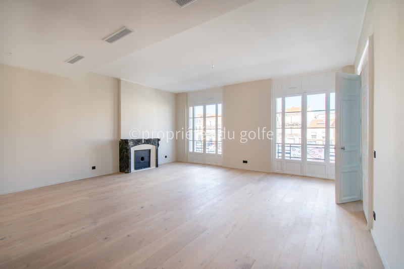 Appartement - 139 m² - 3 pièces