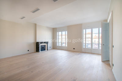 Appartement - 139 m² - 3 pièces