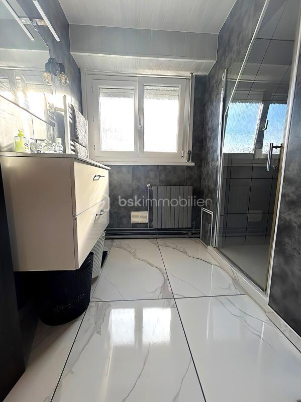 Maison de ville - 86 m² - 5 pièces