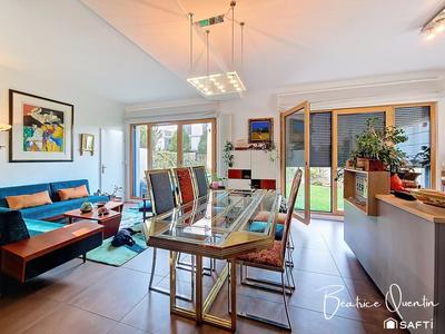 Appartement - 83 m² - 3 pièces