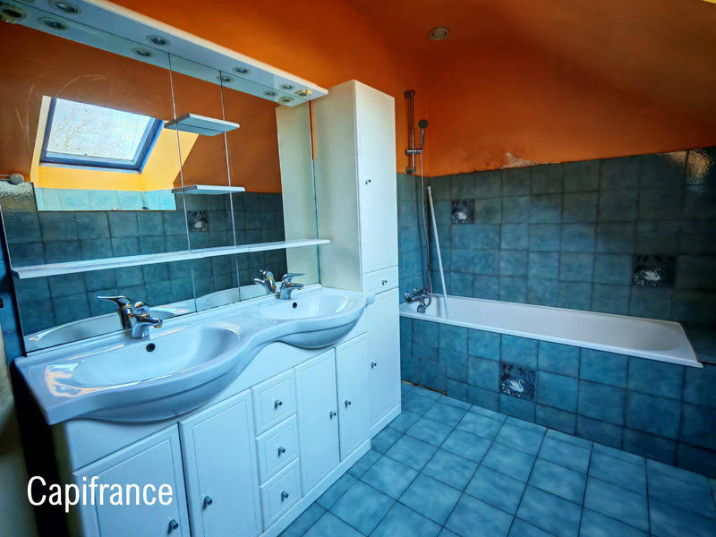 Maison - 138 m² - 6 pièces