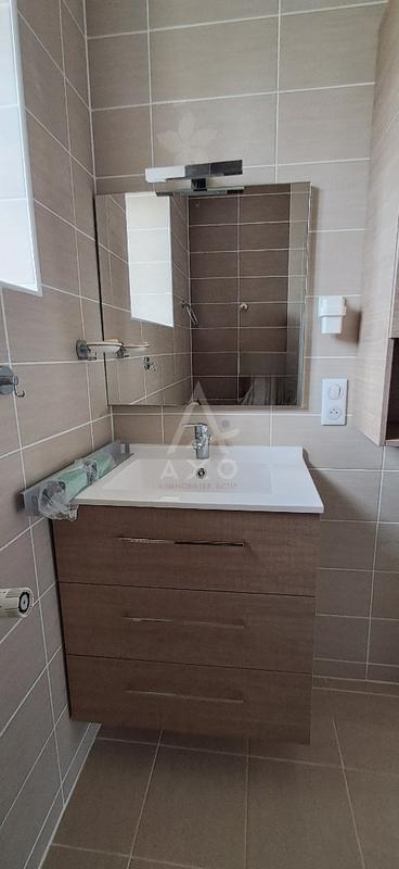 Maison en pierre - 207 m² - 7 pièces