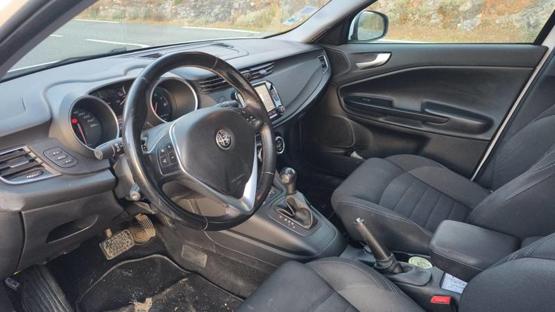 Alfa Romeo Giulietta 1.4 Tb MultiAir 170 Tct Lusso
