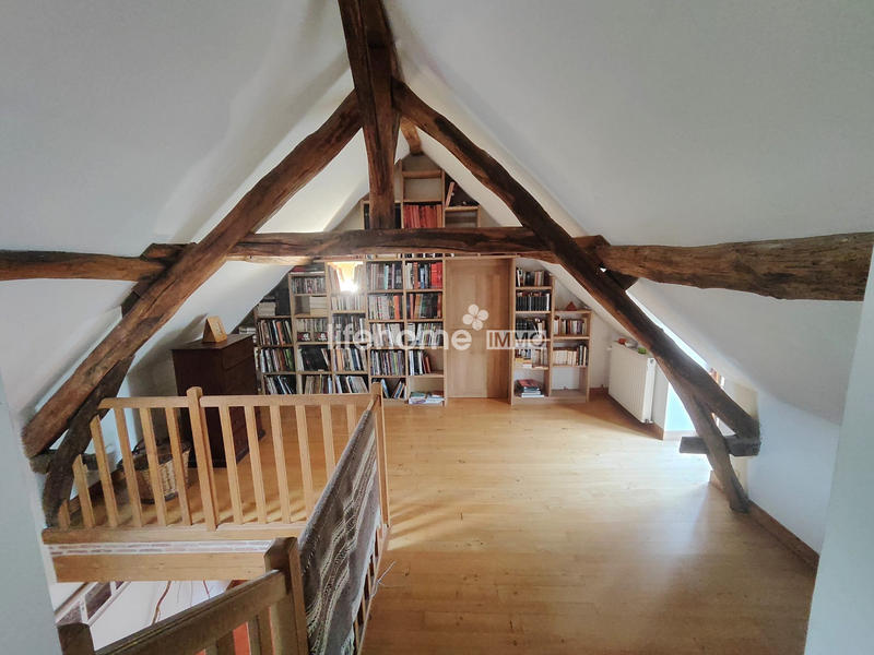 Maison ancienne - 240 m² - 7 pièces