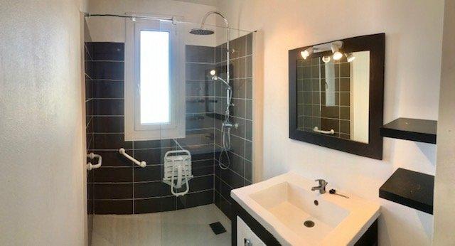 Appartement - 86 m² - 4 pièces