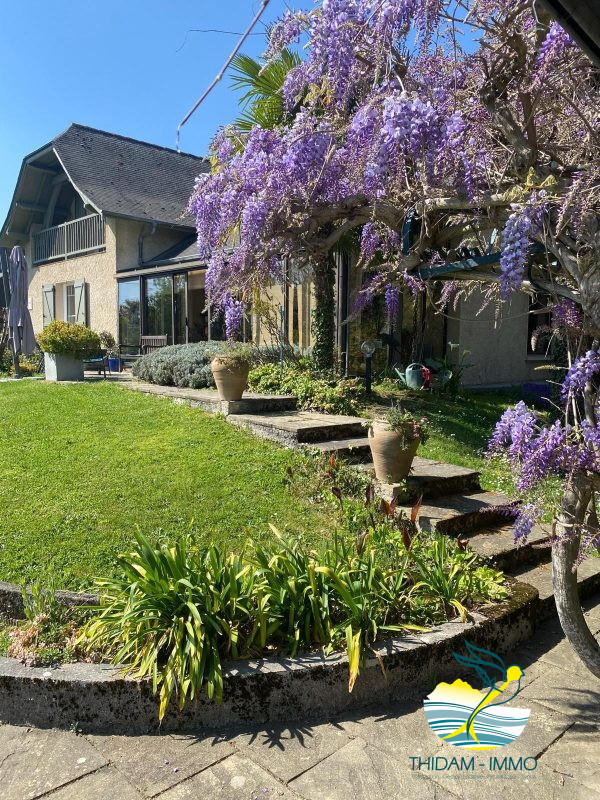 Maison - 170 m² - 6 pièces