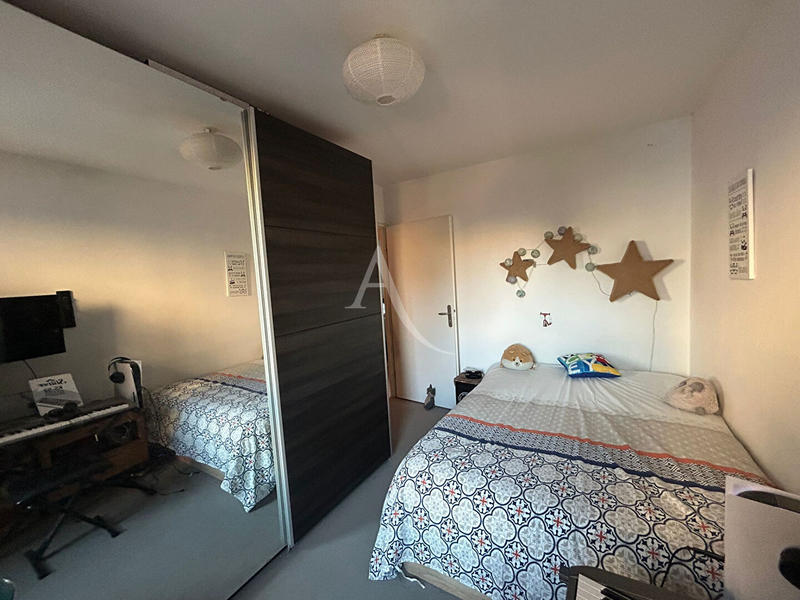 Maison - 80 m² - 5 pièces