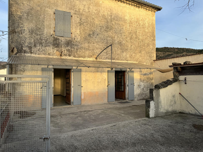 Maison - 84 m² - 4 pièces