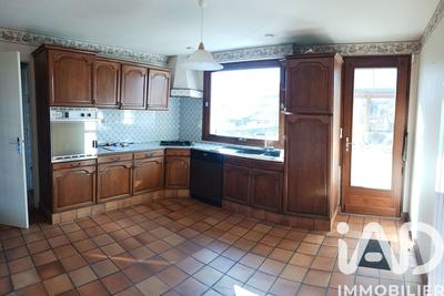 Maison de ville - 110 m² - 8 pièces