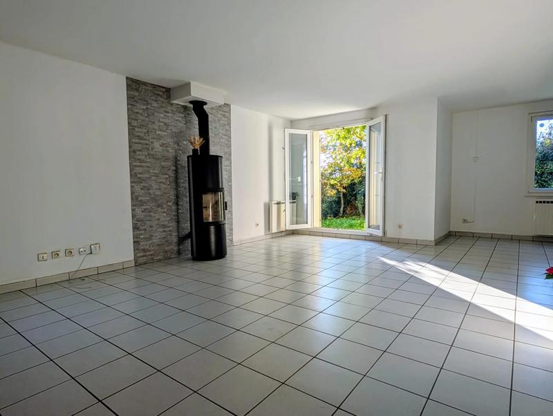 Maison - 138 m² - 7 pièces