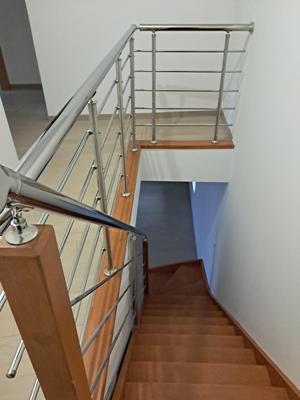 Maison - 93 m² - 4 pièces