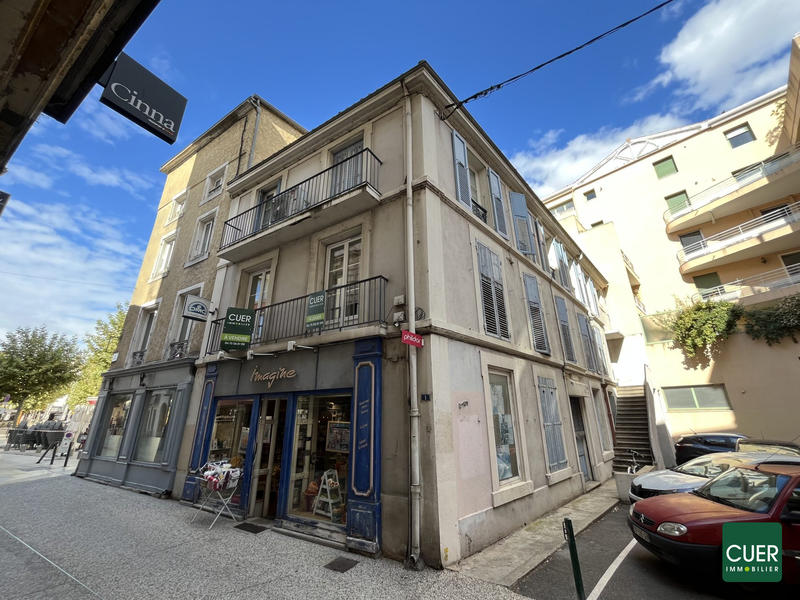 Appartement - 77 m² - 3 pièces