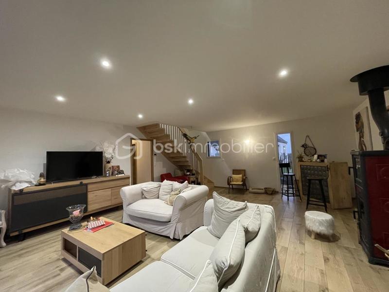 Maison - 167 m² - 9 pièces