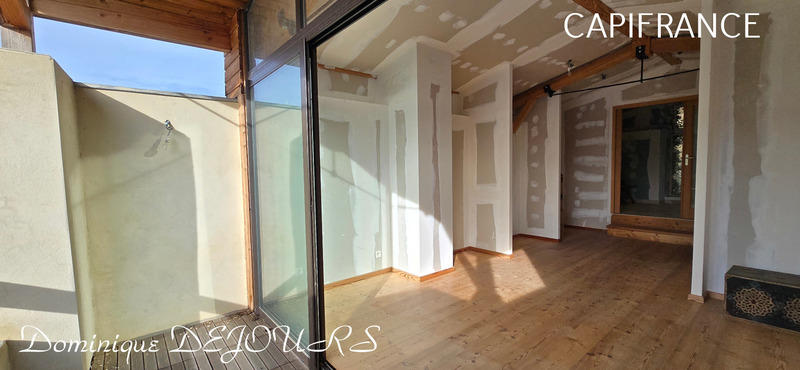 Maison - 122 m² - 4 pièces