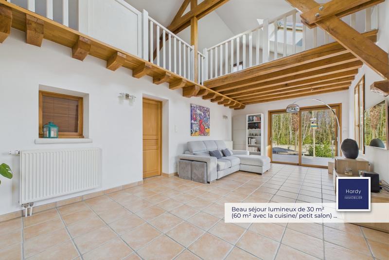 Maison - 139 m² - 7 pièces