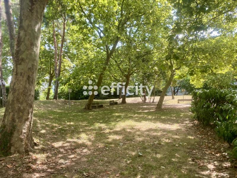 Appartement - 85 m² - 3 pièces